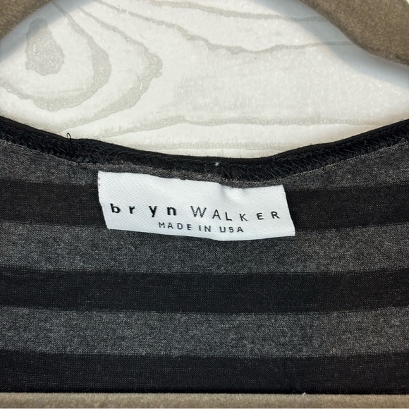 Bryn Walker Stripe Black/Gray Viscose Blend Long Sleeve Blouse Size XL - Picture 3 of 7